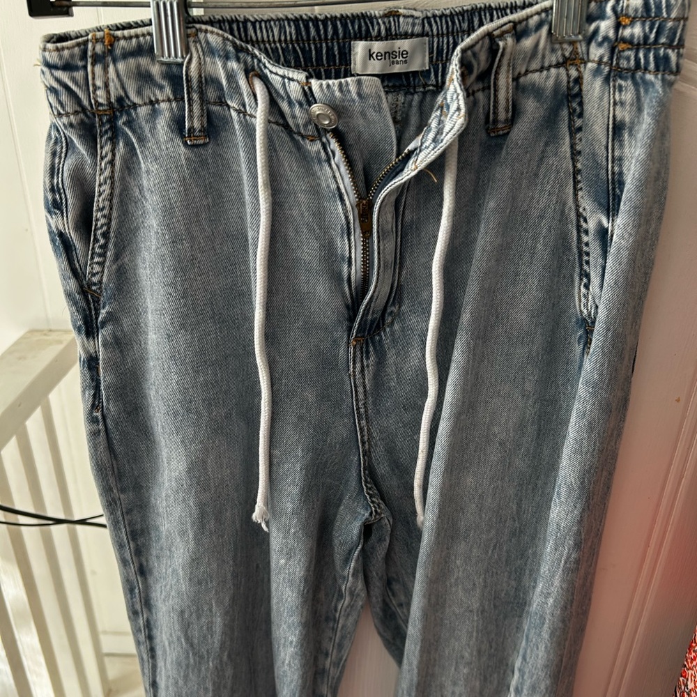 Kensie Light Blue Relaxed Men's Jeans - Picture 5 of 13